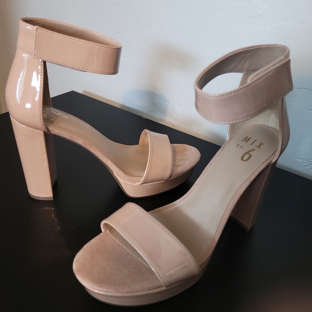 Mix No. 6 Taci heel size 7.5 nude color
